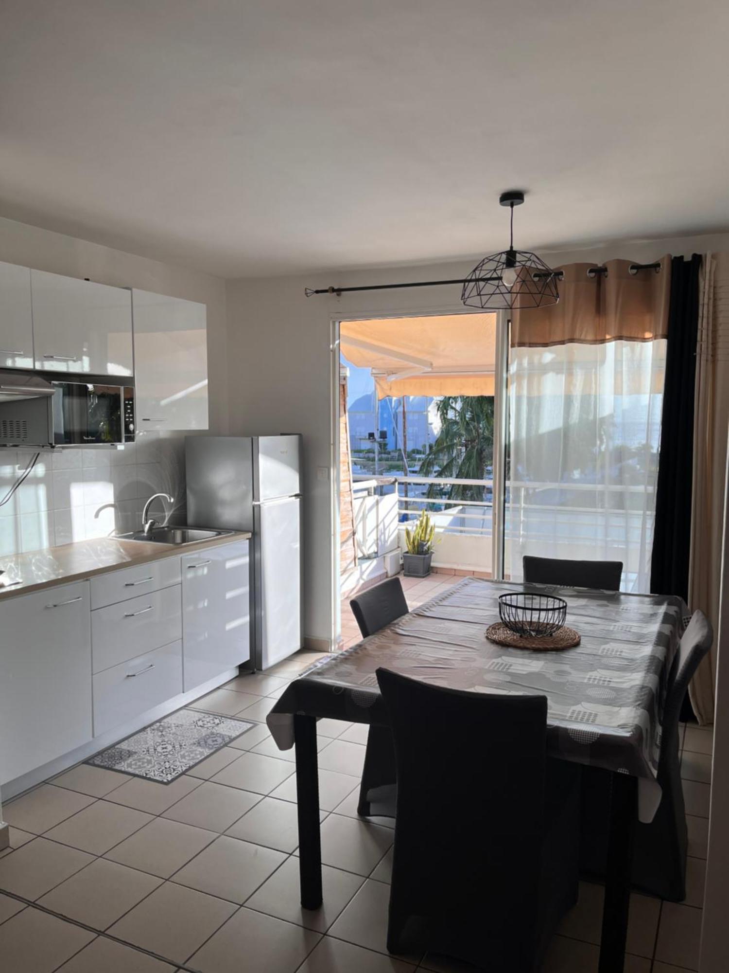 Tropical Golden, Vue Mer Et Plage A 5 Min A Pied Gourbeyre Exterior photo
