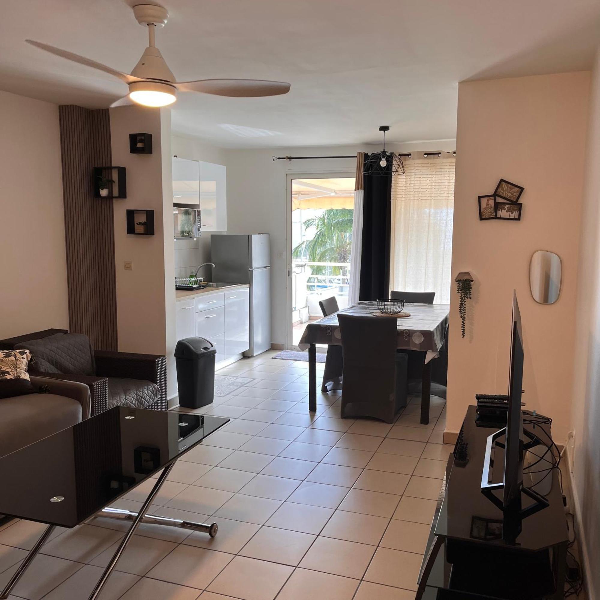 Tropical Golden, Vue Mer Et Plage A 5 Min A Pied Gourbeyre Exterior photo